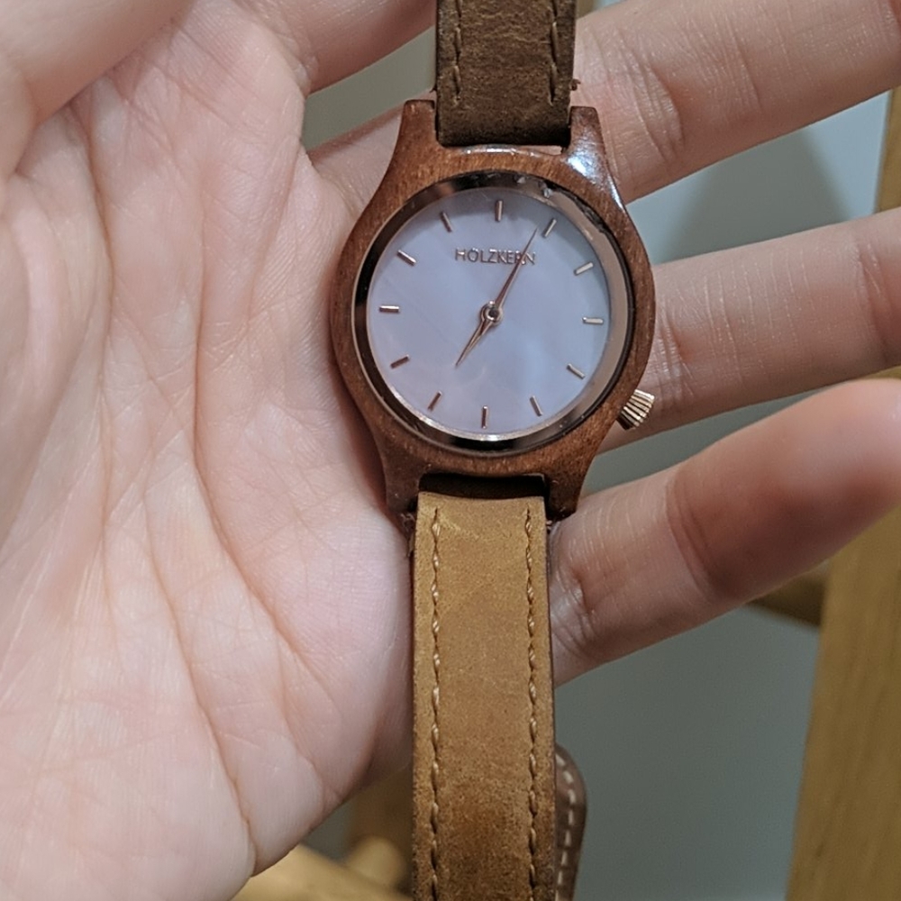 Holzkern watch